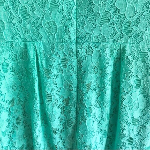 Alya Lace Cap Sleeve Fit & Flare Mini Dress Size S Romantic Going Out Wedding - Picture 6 of 8